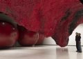Anish Kapoor vervormt ruimte in Londense tentoonstelling
