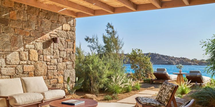 Fouquet’s Mykonos koppelt strandclubs aan stille luxe